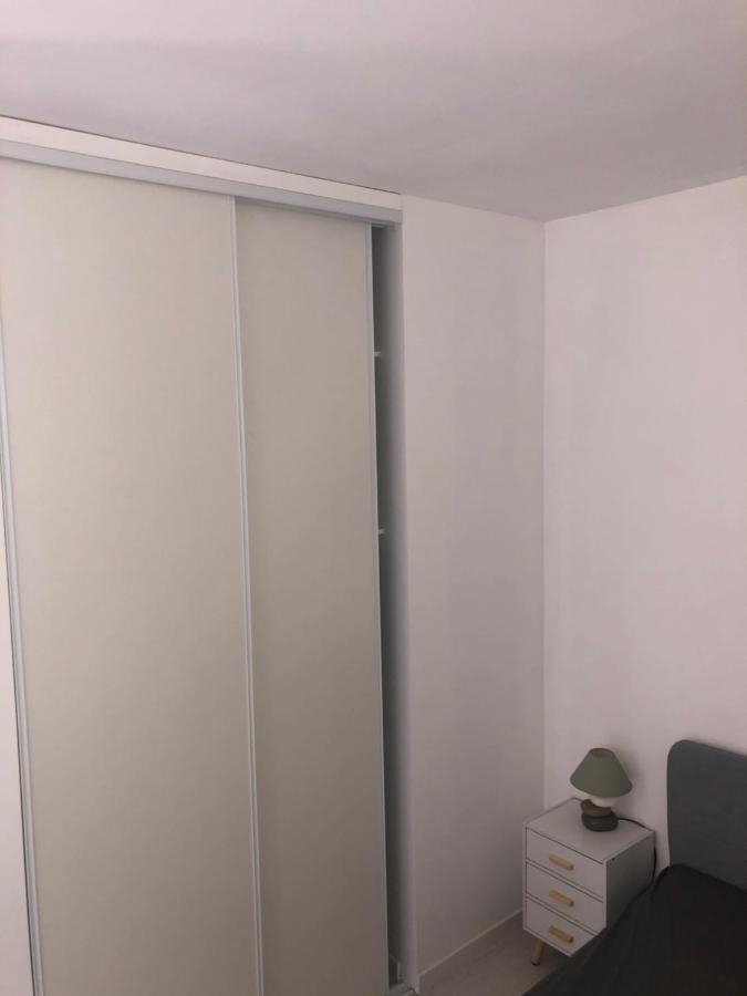 Cosy Appartement Au Plein Centre De Рюффек Экстерьер фото